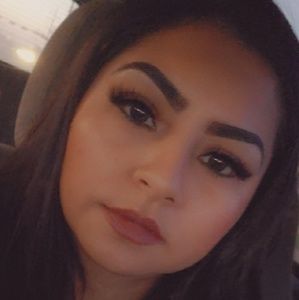 Meet your Posher, Blanca